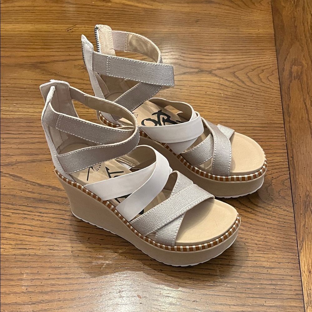OTBT‎ Pavilion Platform Wedge Heels, size 7.5 - Picture 2 of 11